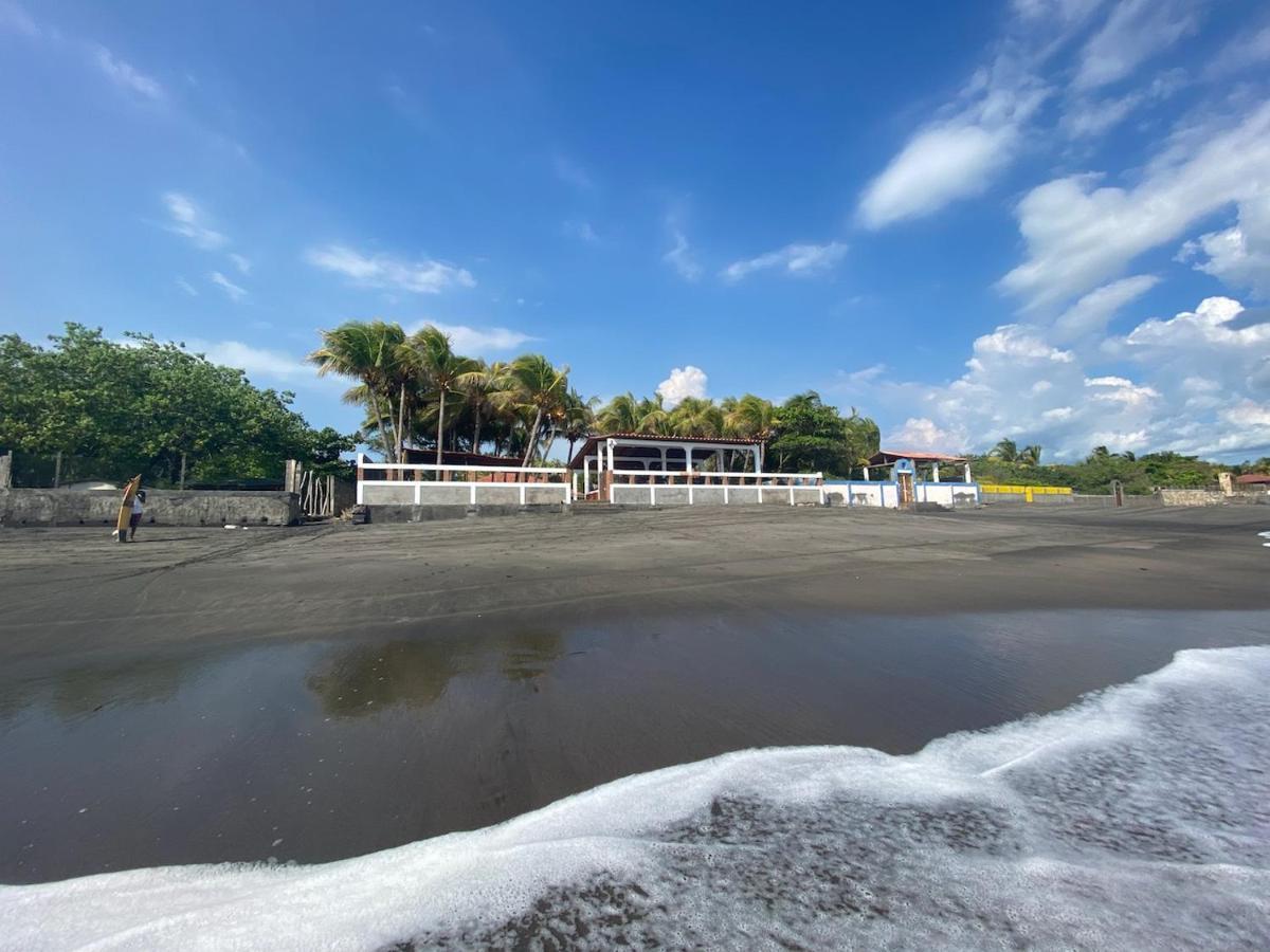 Solid Surf Camp Hostel Nicaragua Transito Exterior photo